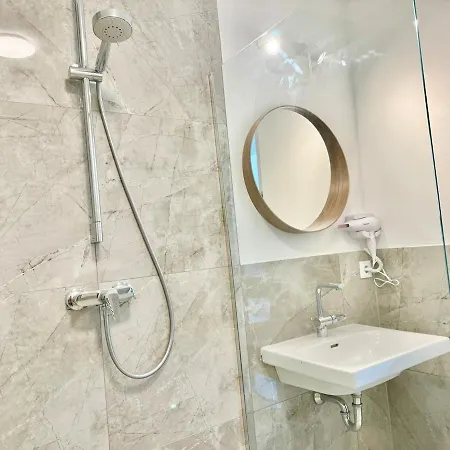 Design Mit Balkon Naehe Scs